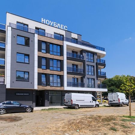 Modern 1-Bedroom Apartment With Free Parking Plovdiv Esterno foto